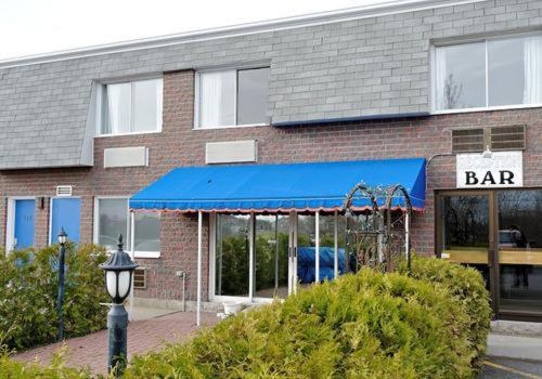 Motel Le Transit Mont-Saint-Hilaire Exterior photo
